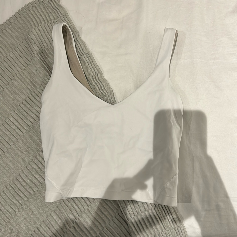 LULU white align size 2